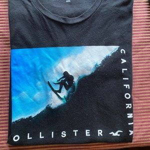 Hollister t-shirt